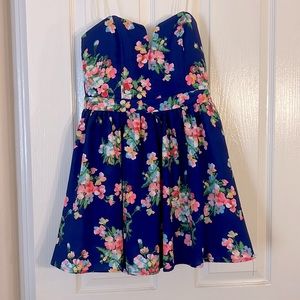 Blue floral strapless dress